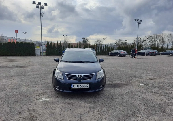 Toyota Avensis cena 27500 przebieg: 245000, rok produkcji 2011 z Tuchola małe 137